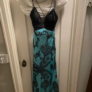Paisley and Lace Patterned Formal Dress